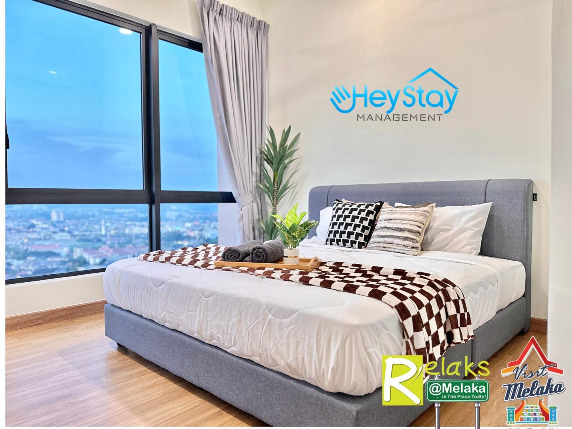 The Apple Residence By Heystay Management Malacca Bagian luar foto